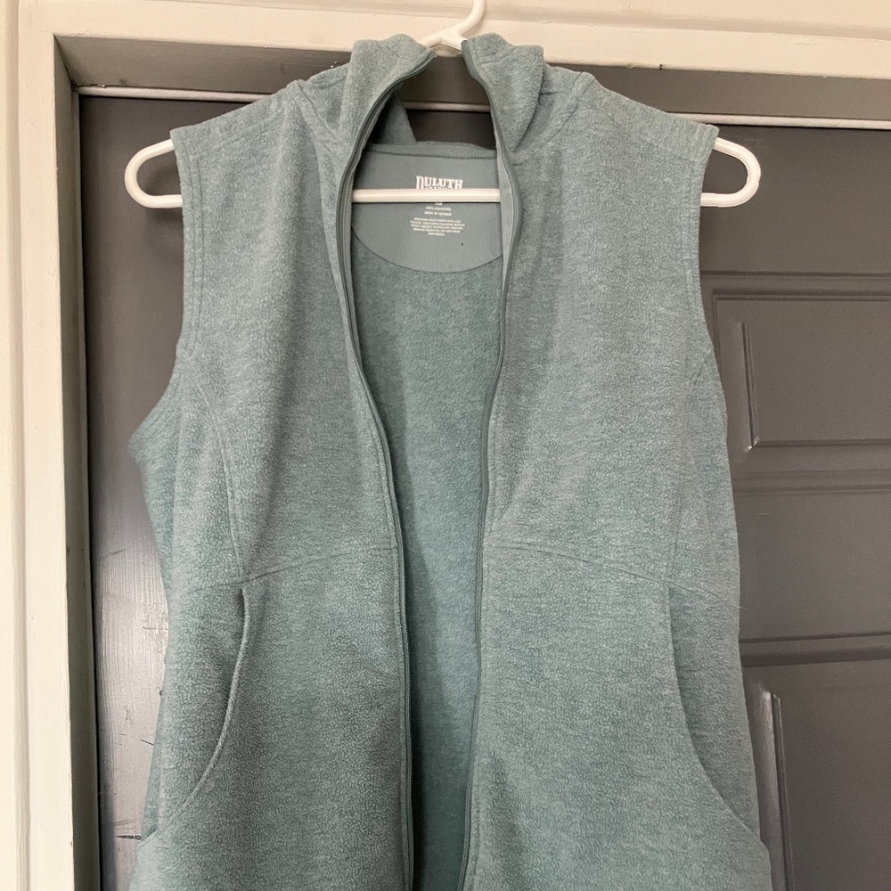 Duluth Trading Women's Light Teal Hooded Vest - Size XS